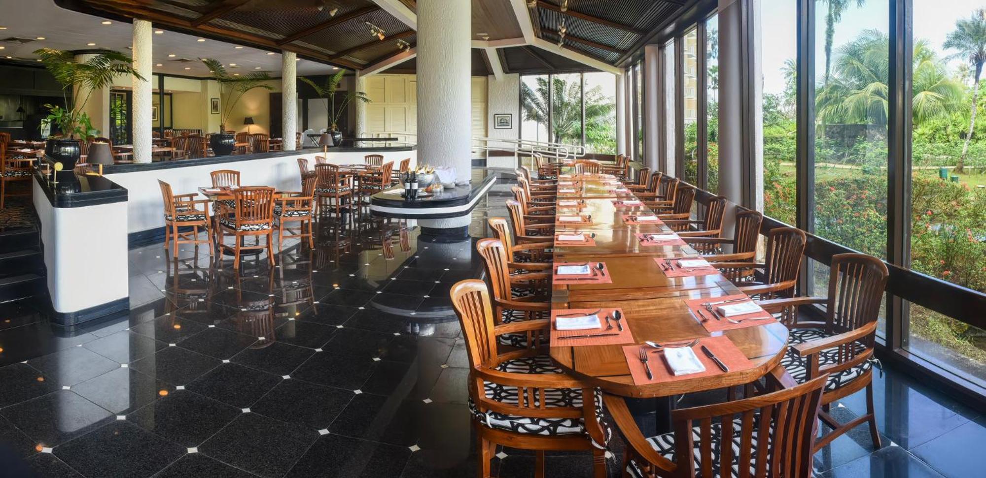 Marianas Beach Resort サイパン エクステリア 写真